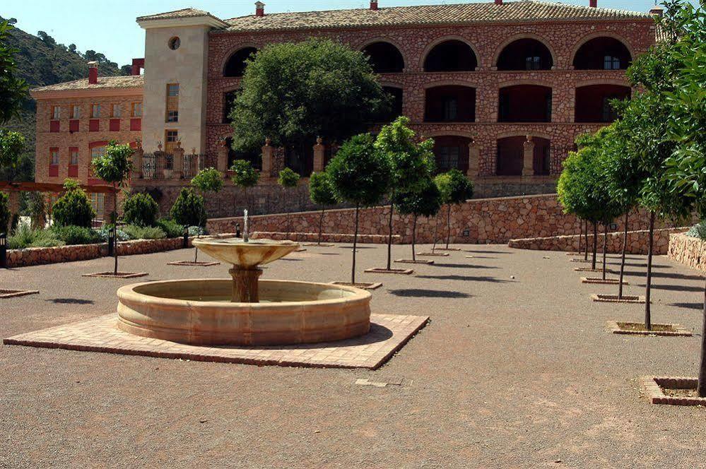 Monasterio De Santa Eulalia Hotel Totana Buitenkant foto